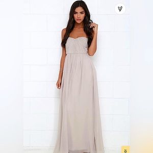 Lulu’s Draw Her In Grey Strapless Maxi Dress size Xs